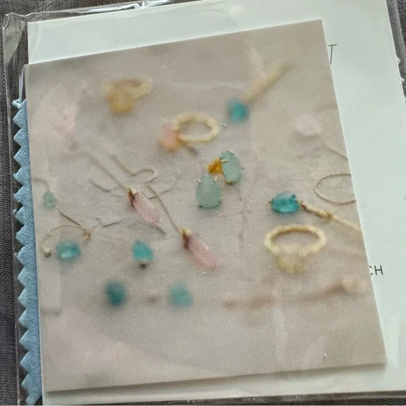 Delezhen Turquoise Necklace - Picture 3 of 3